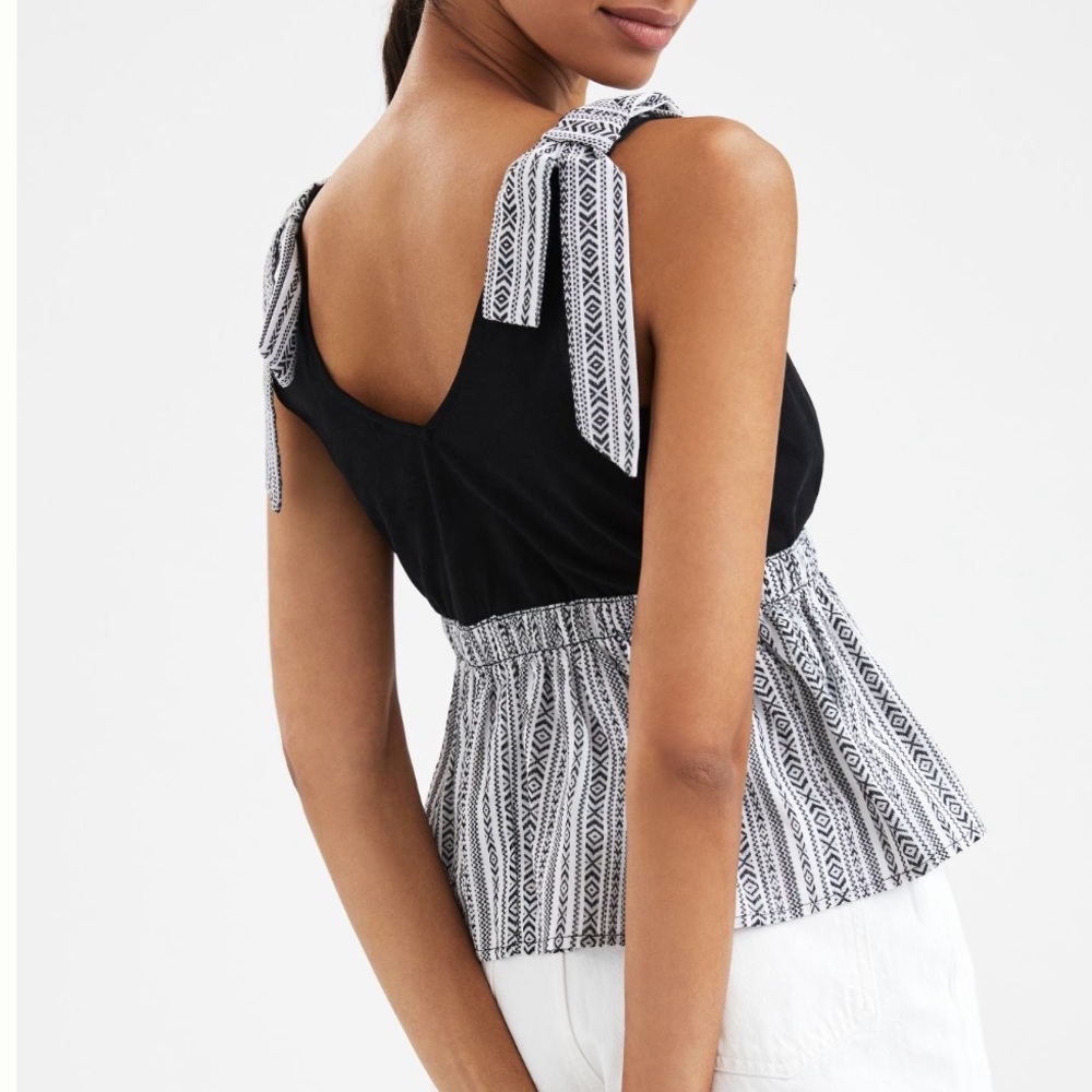 *Anthropologie Dolan V Neck Tie Tank